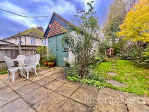 Photo 28- click for photo gallery